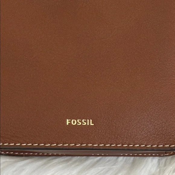 FOSSIL Brown Leather Crossbody Bag Ainsley Flap - Picture 11 of 15